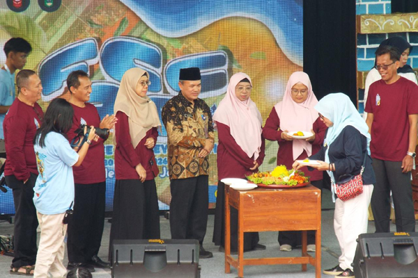 hut_sekolah_2